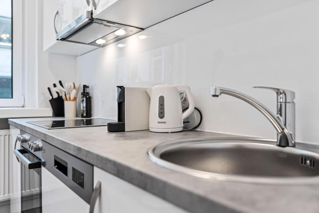 Appartement Cozy In Quiet Location, Fast Train Station 100m Away, Contactless Check-in *